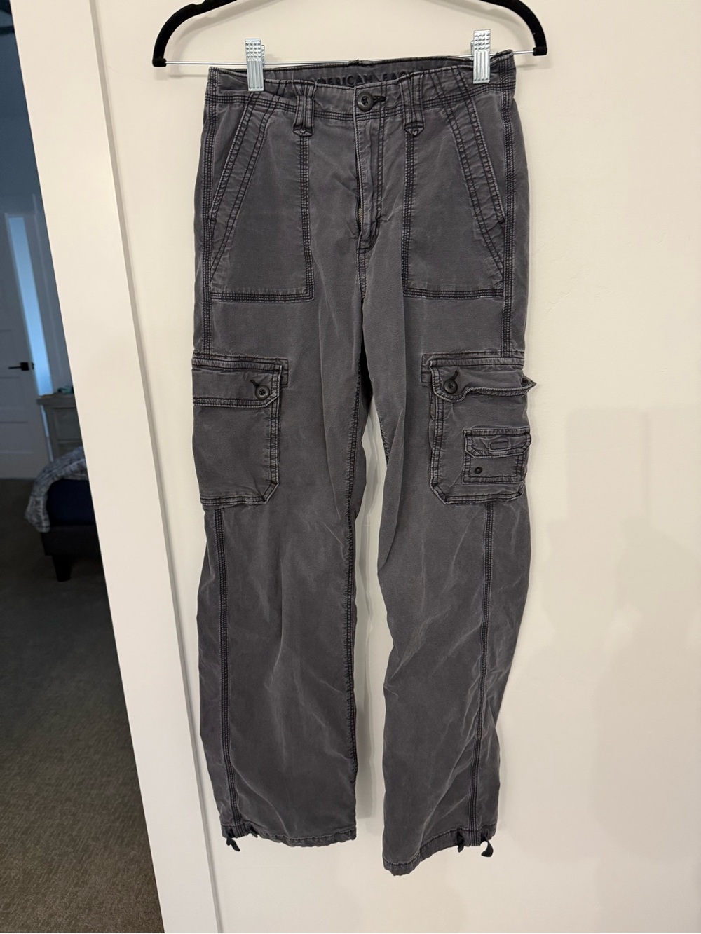 American Eagle Outfitters Gray Cargo Pants with Utility Pockets